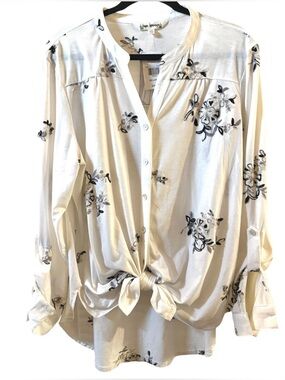 Hope Springs Women’s Floral Button Down /Roll Sleeve /Tie Front Blouse